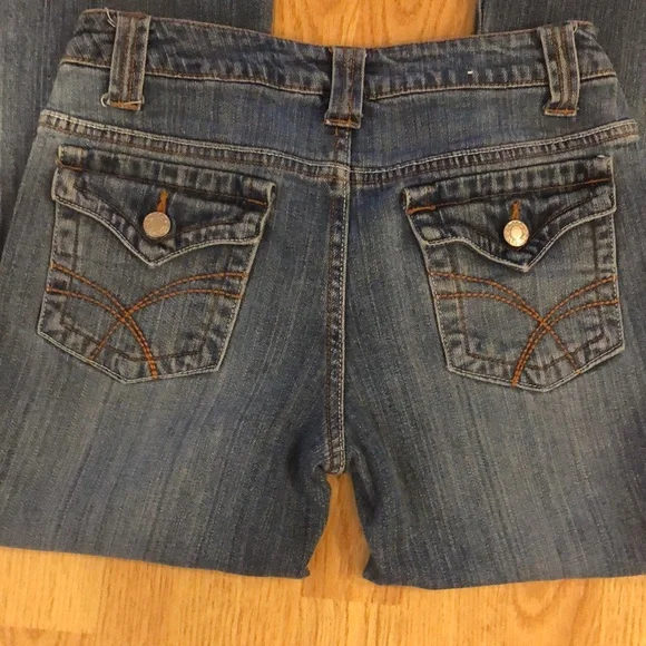 Euc flared leg jeans size 5 short - Picture 3 of 5